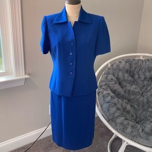 Kasper Suit, size 6P